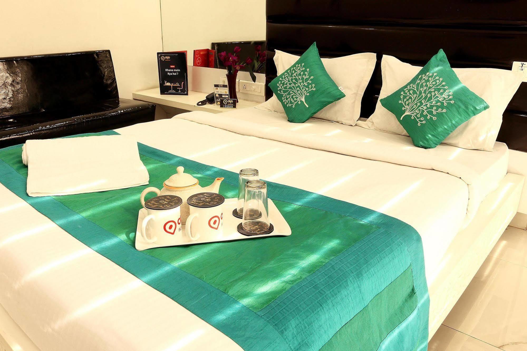 Hiland Inn Kolkata Ngoại thất bức ảnh